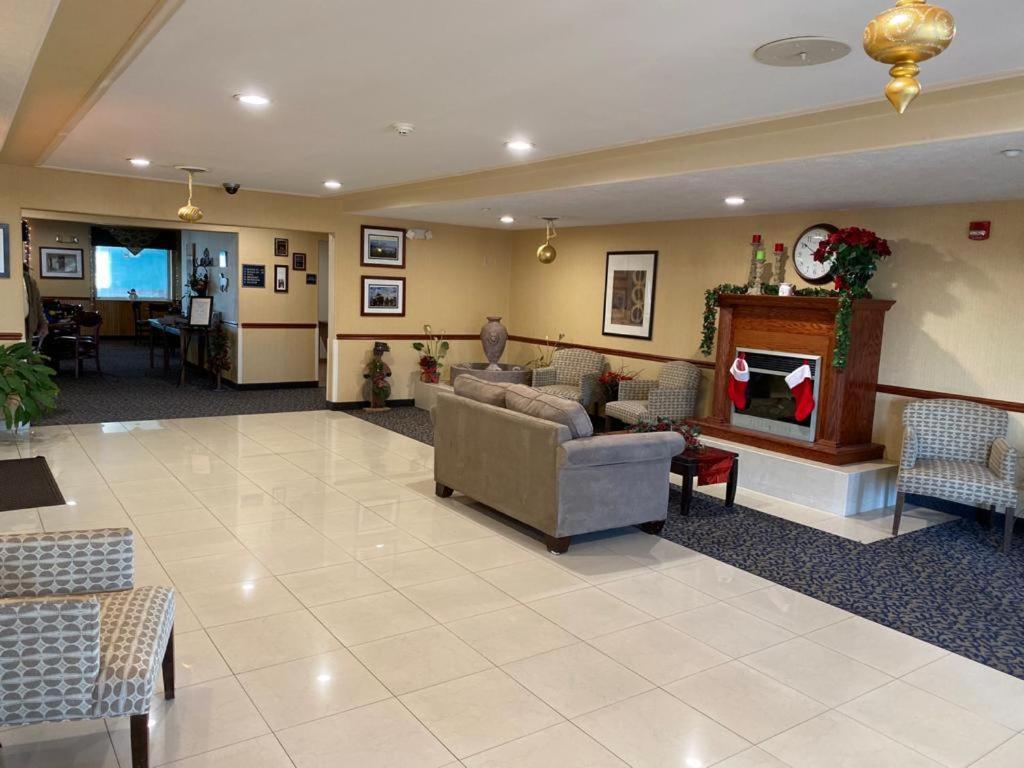 Fairgrounds Inn Du Quoin Exteriör bild